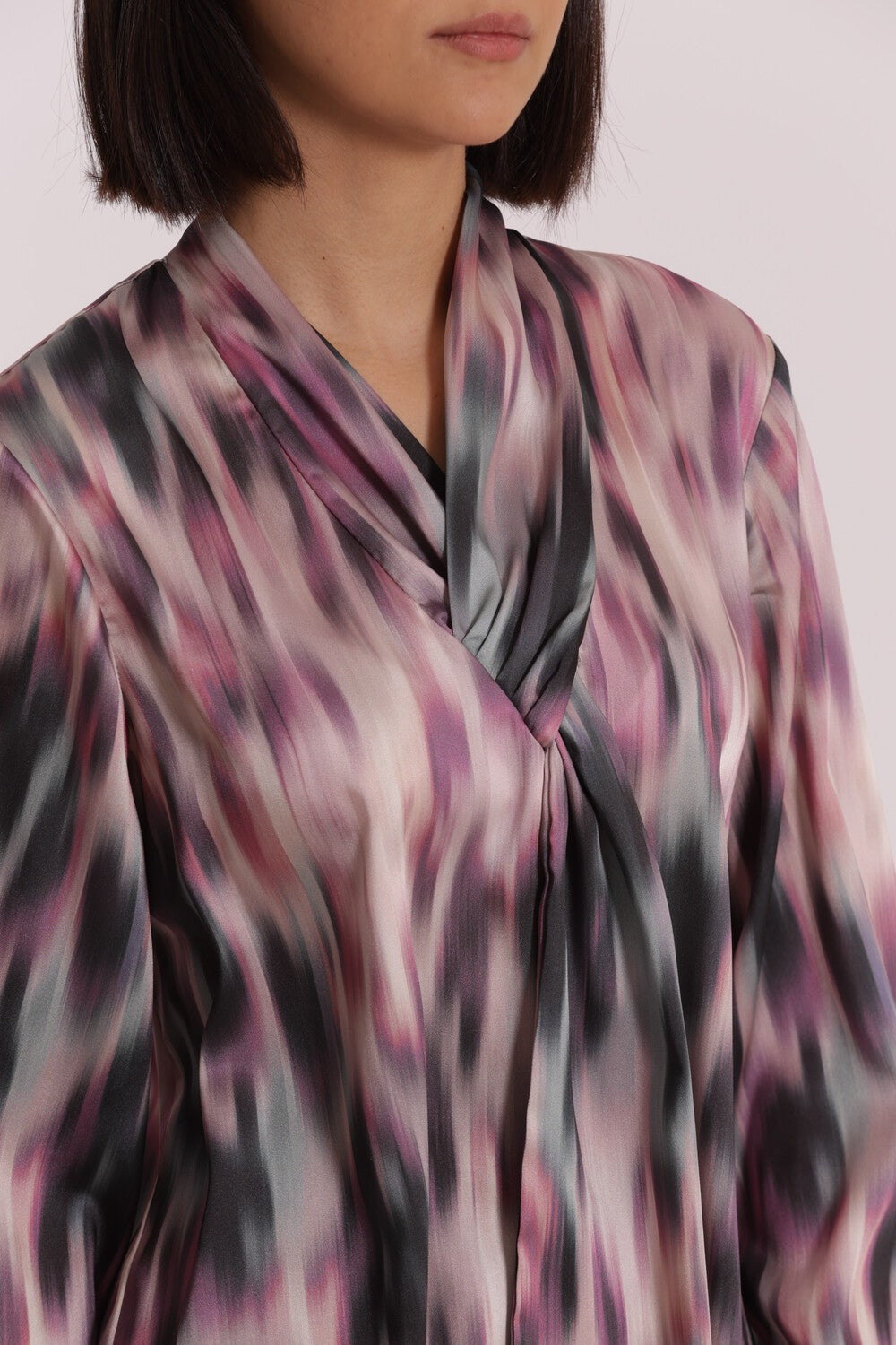 MIMI' MUA' - Blusa con cravattino