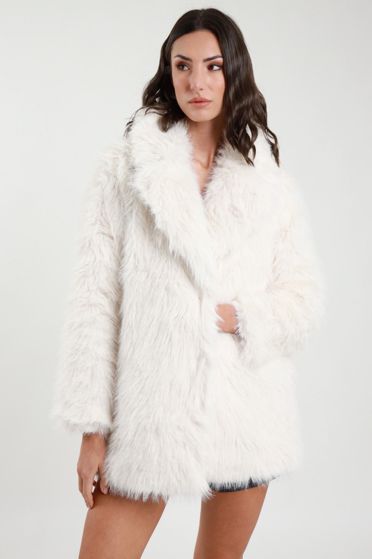 SUSY MIX - Cappotto in ecopelliccia con rever