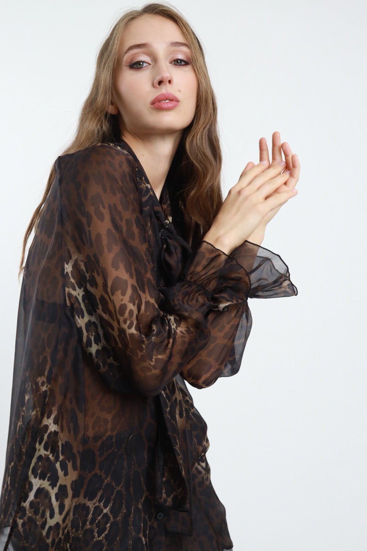 SUSY MIX - Camicia maculata con fiocco