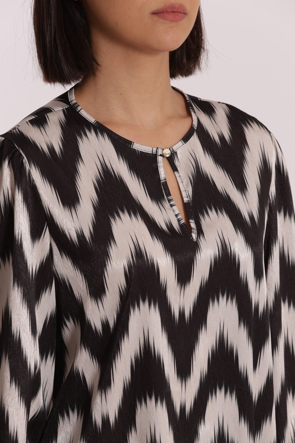 MIMI' MUA' - Blusa con bottoncino
