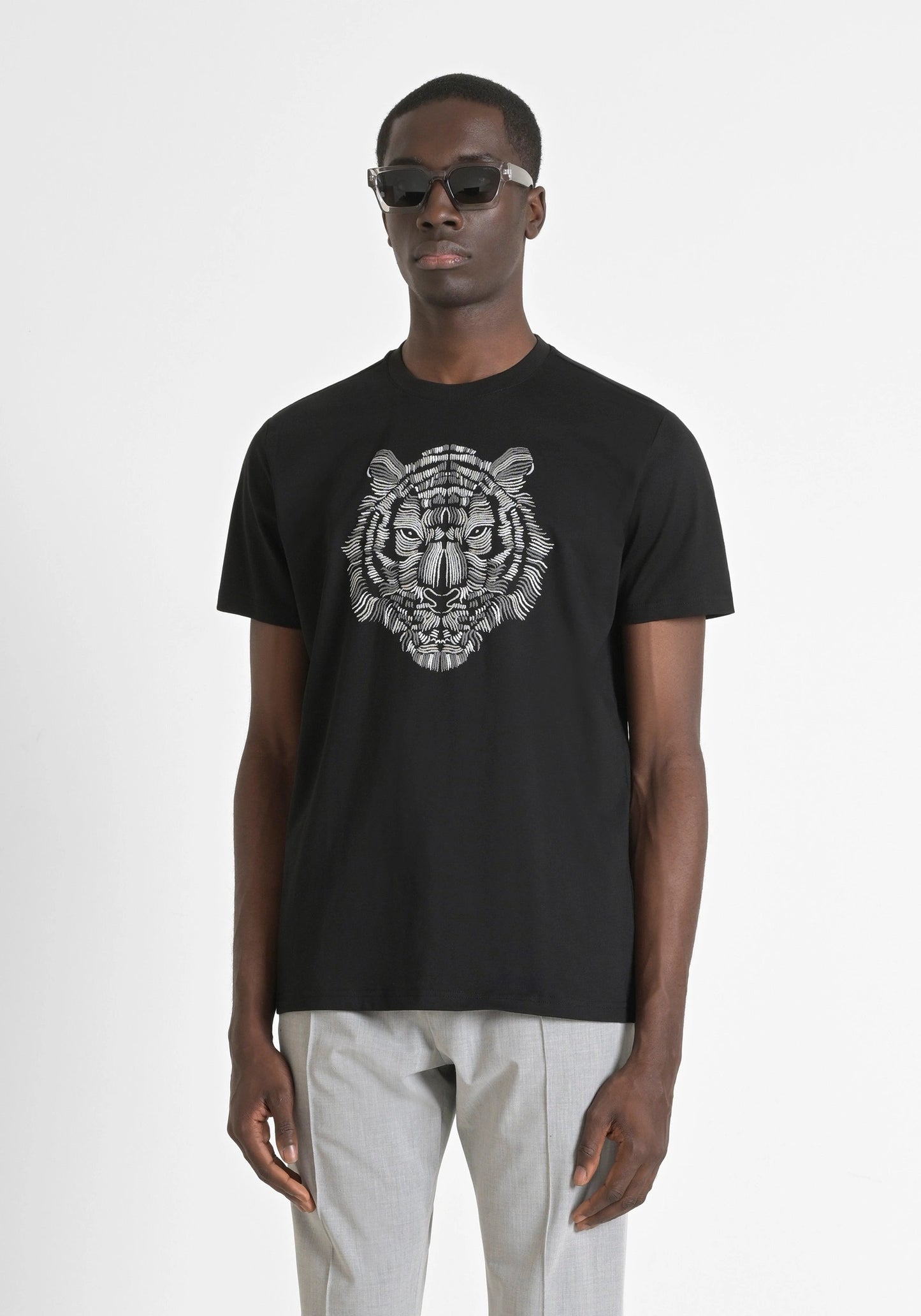 T-shirt regular fit