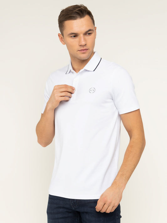 Polo con logo
