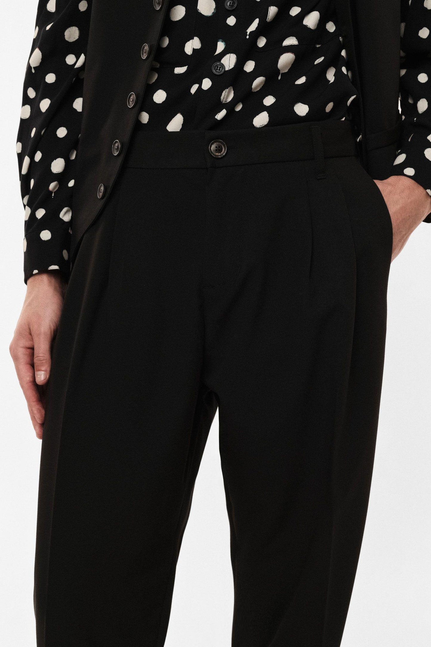 IMPERIAL - Pantaloni regular-fit pinces e chiusura con bottone