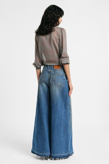 PLEASE - Jeans a gamba ampia con fondo sfrangiato