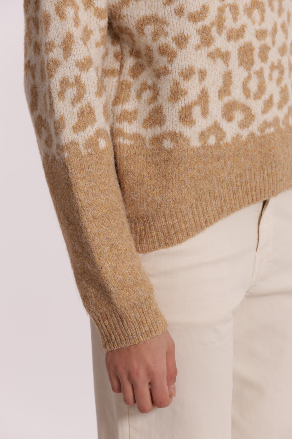 MIMI' MUA' - Maglia dolcevita animalier bicolor